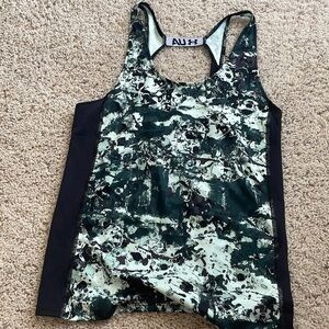 Women’s small